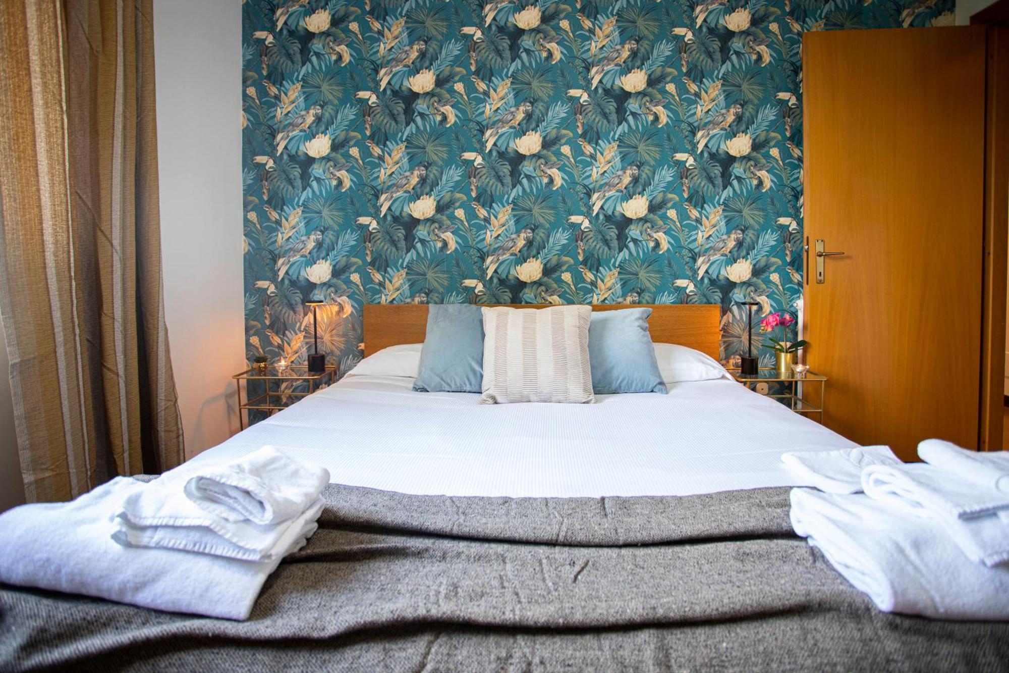 Apartment Emilia - Elegant And Modern Rom